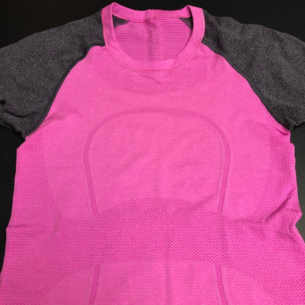 Short sleeve swiftly top